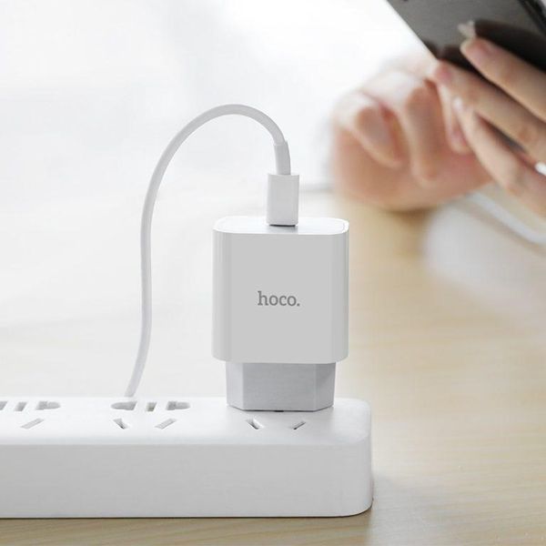 Сетевое зарядное устройство HOCO C76A Plus Speed Youd PD20W charger set(C to iP) White 6931474746924 фото